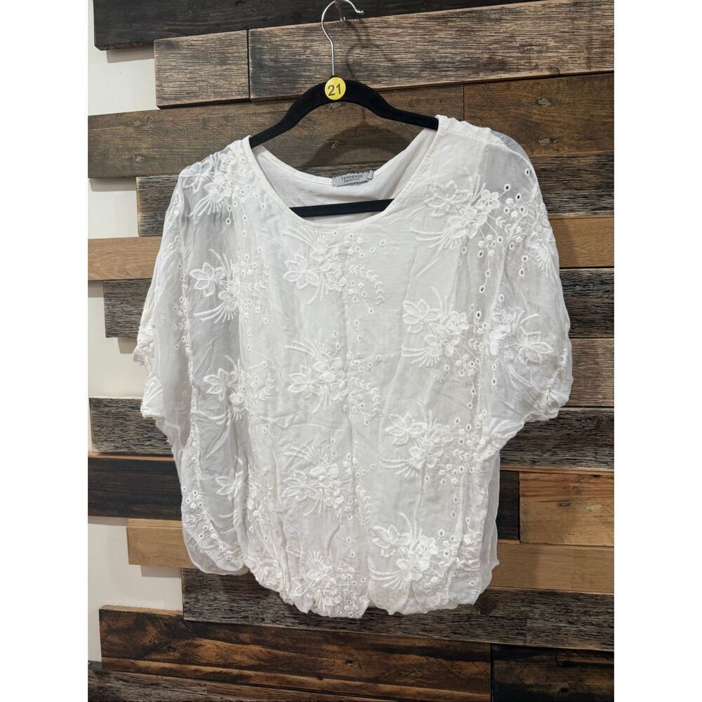 Tendenze white silk blend embroidered top with elastic hem Italy size M